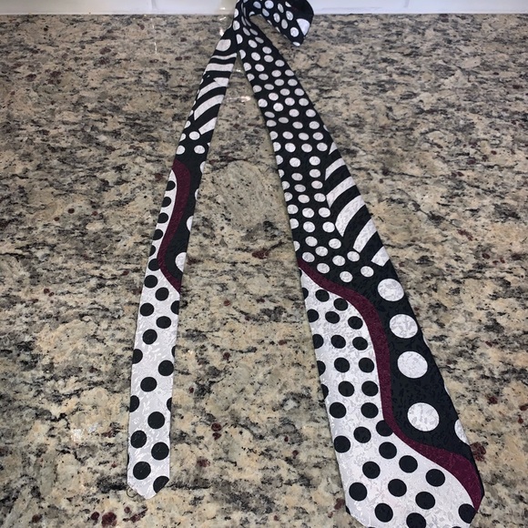 Men’s silk ties- Assorted Brands - Picture 6 of 7